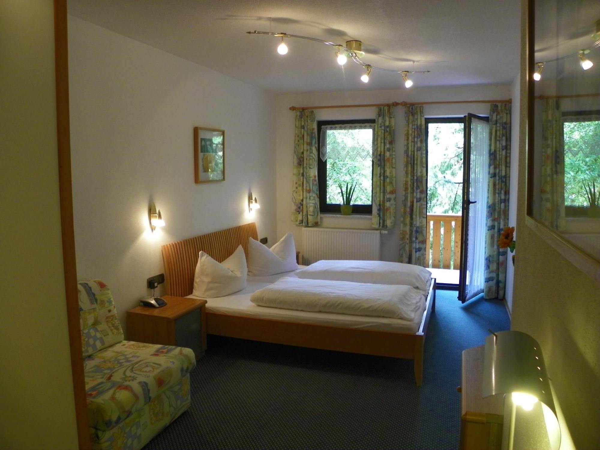 Landhotel Steigerwaldhaus Burghaslach Εξωτερικό φωτογραφία