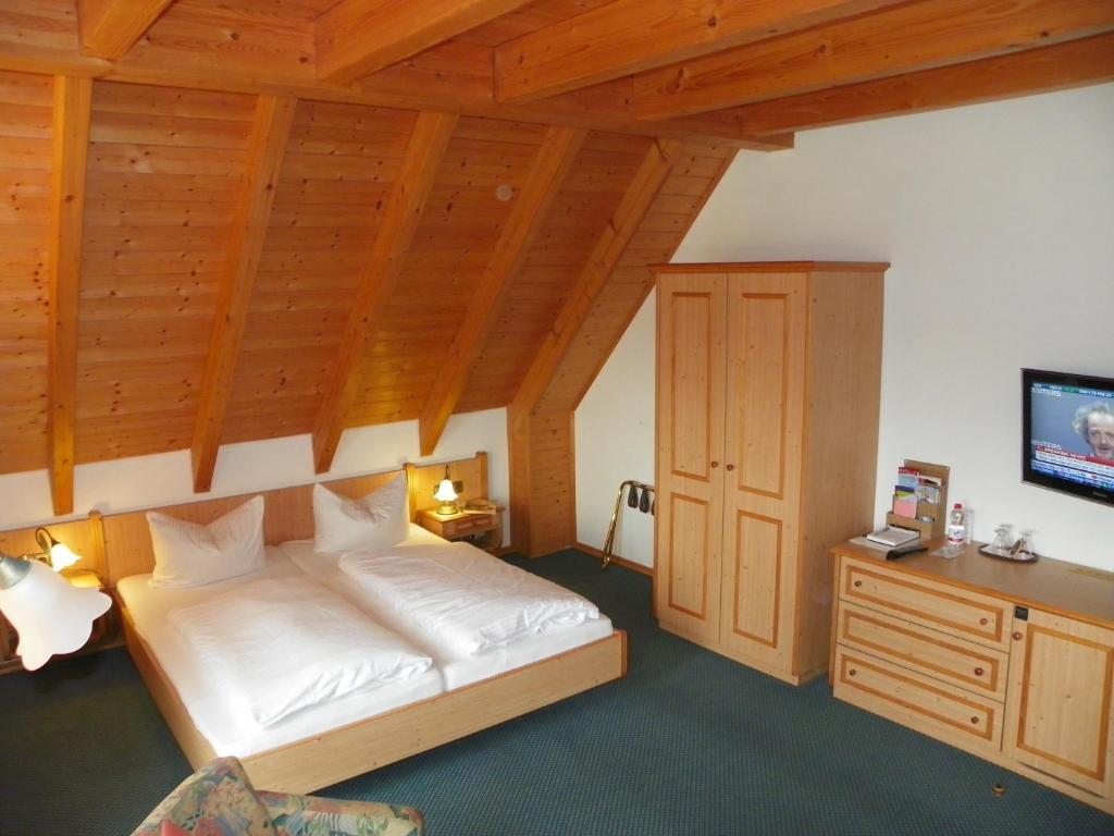 Landhotel Steigerwaldhaus Burghaslach Δωμάτιο φωτογραφία